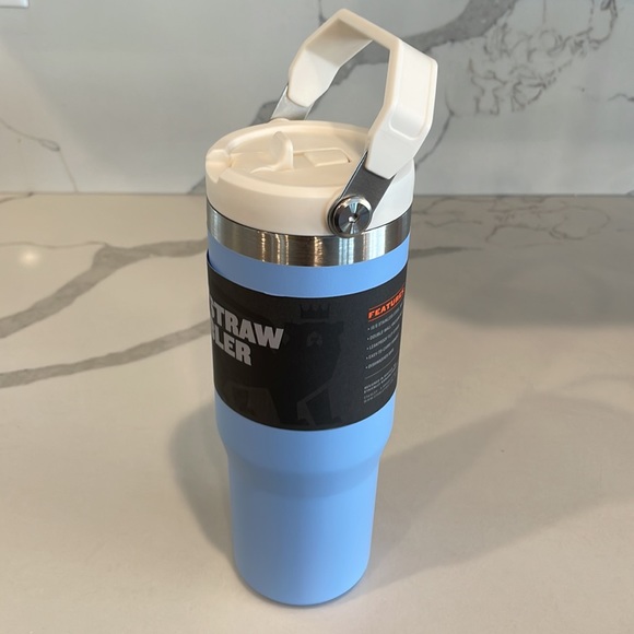 Stanley - CORNFLOWER - 30 oz. Iceflow Flip Straw Tumbler - NWT! - Picture 3 of 6